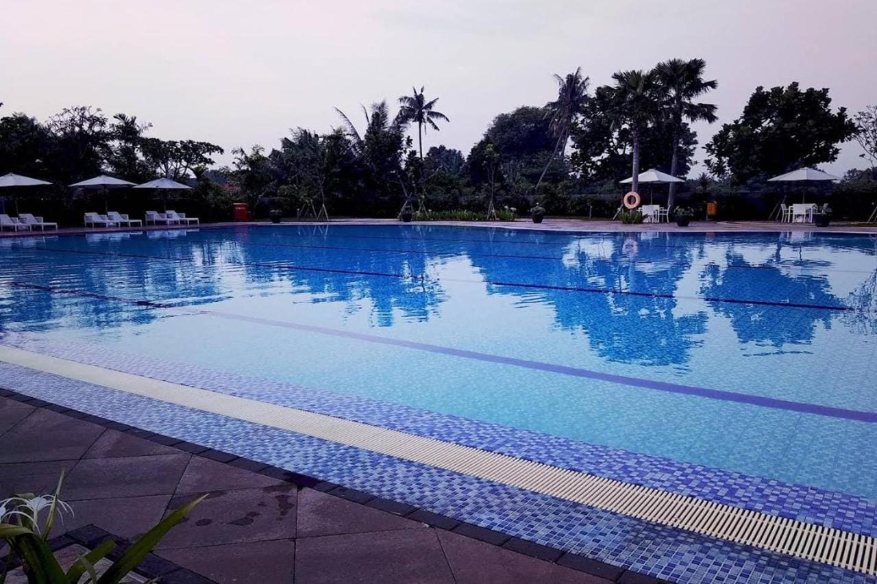 Barata Hotel Near Bandara Soekarno Hatta 当格浪 外观 照片